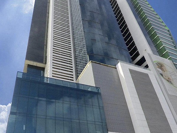 Panama Business Tower - Av Samuel Lewis